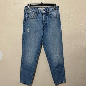 Stradivarius Womens Size 6‎ Blue Distressed High-Rise Button Fly Mom Jeans